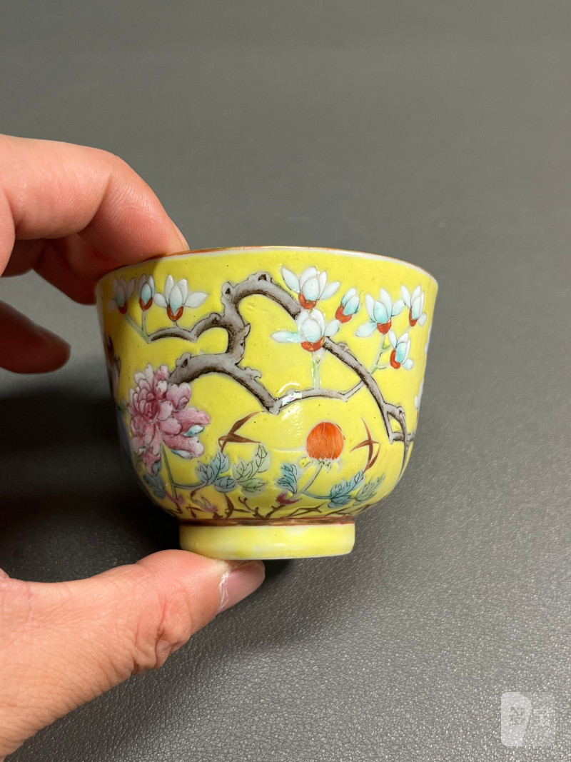 清光绪  黄地粉彩花鸟纹杯 - 图10
